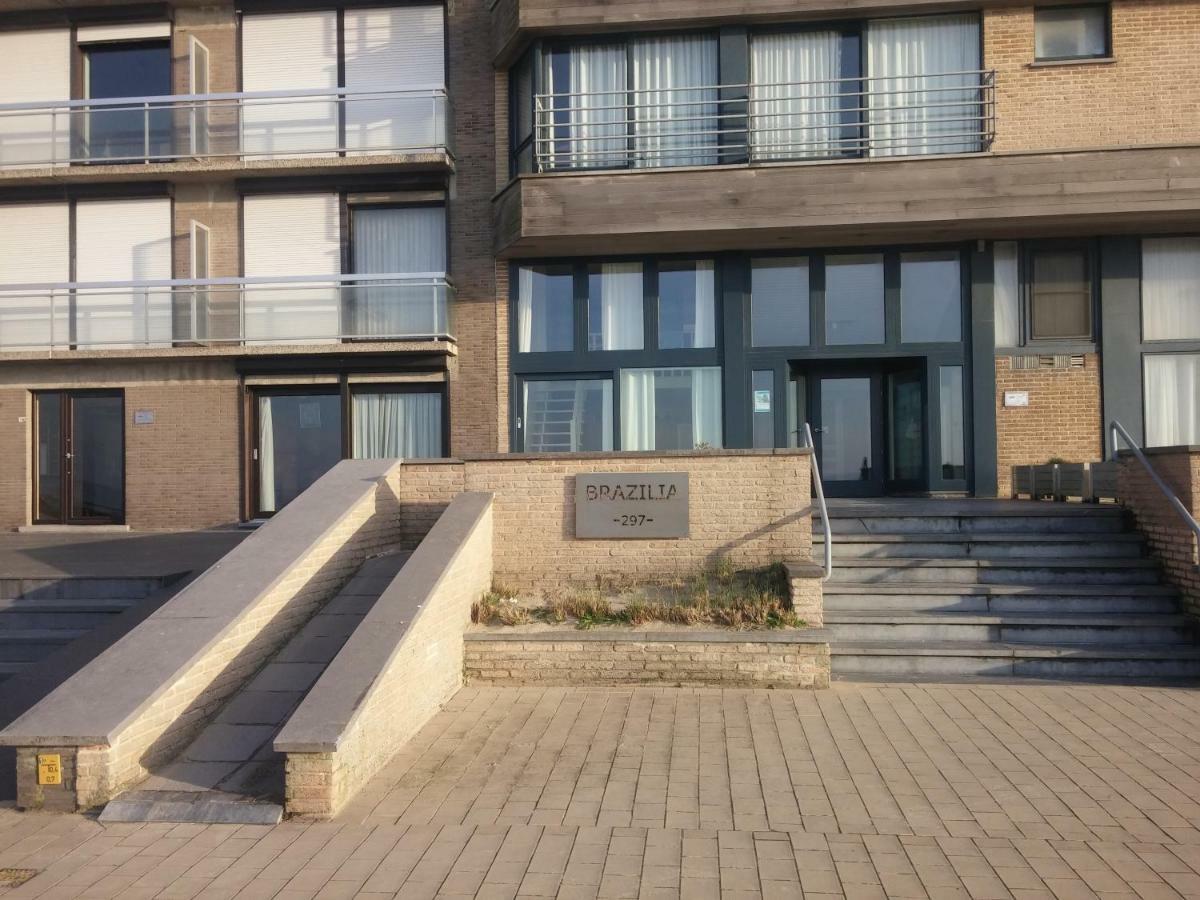 Apartamento Middelkerke - Frontaal Zeezicht Exterior foto